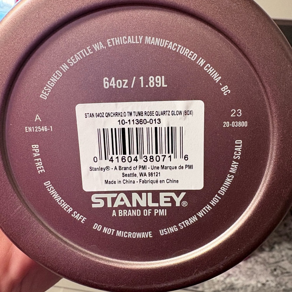 Stanley Rose Quartz Glow 64 oz Mug - Picture 2 of 3